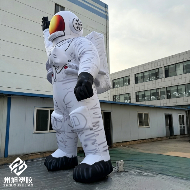 Inflatable astronaut, space sc - Science Exhibition Models recensie en prijs